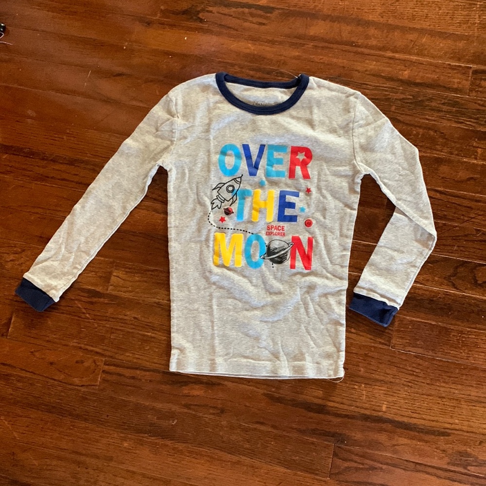 Two boys pajama shirts size 14